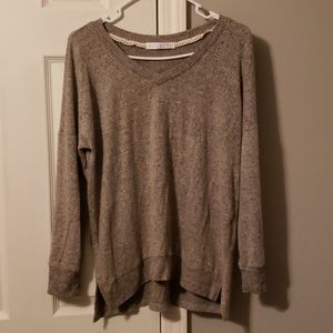V Neck women's sweater size L Potter's Pot